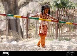 نتیجه جستجوی لغت [tightrope] در گوگل