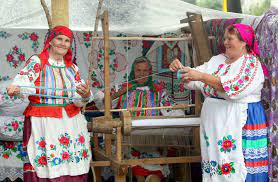 Our online belarus dating site and experienced matchmakers can help you find you own belarusian jewel: Belarusian Women Still Make Skilful Use Of An Old Weaving Machine Official Website Of The Republic Of Belarus