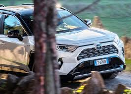 2019 toyota highlander is the second best selling midsize suv in the united states. Most Fuel Efficient Hybrid Suv In Canada 1st In Top 10 Findtruecar Com