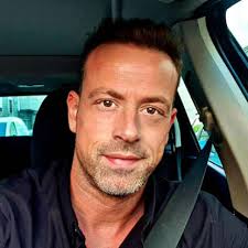 Big Brother": lembra-se de Mário Ribeiro? Veja como está muito diferente,  após quase 25 anos!