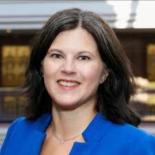 Amy Bello's Instagram, Twitter & Facebook