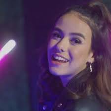 VICTORIA BRACAMONTE- VIDEO OFICIAL