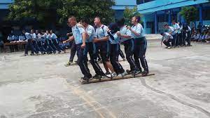 Pendidikan berkarakter merupakan pendidikan yang sangat dibutuhkan pada waktu era globalisasi seperti ini demi kemenangan dalam menghadapi pasar global. Classmeat Semester 2 Smk Penerbangan Bina Dhirgantara Solo Xii Ea 2016 Part 2 Youtube