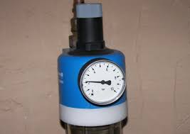 Hallo, im haus meiner eltern läuft täglich bis zu 5l über das blaue sicherheitsventil (8 bar) aus. Wasserdruck Minimieren Doppelt Geld Sparen