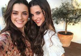 16 01 21 entrevista inês aguiar e. Gemeas Joana E Ines Aguiar Vao Ser Rivais Na Ficcao