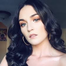 Casey Harrigan's Instagram, Twitter & Facebook