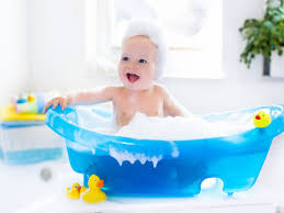 Die badewannenarmatur wird hierdurch niemanden mehr stören, was eine sehr elegante sowie sichere lösung ist. Wenn Kinder Panik Vor Dem Baden Haben Dein Kind Macht Aus Jedem Bad Ein Grosses Drama Mit Diesen Tipps Ist Das Bald Vorbei Bunte De