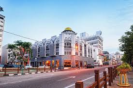 Located in the heart of the shopping adn business district, azam hotel has the best location. 30 Hotel Murah Di Kota Bharu Menarik Selesa Untuk Bajet Traveller