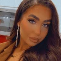 Megan Rue's Instagram, Twitter & Facebook