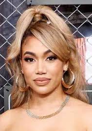 Fan Casting Paige Hurd as Stella Gordon in Tomb Robbers