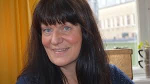 Marie Bergman sjunger “Avsändare okänd“ av Tomas Andersson Wij 24 mars 2022 