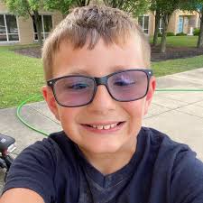 Looking for a family photographer around Muncie!