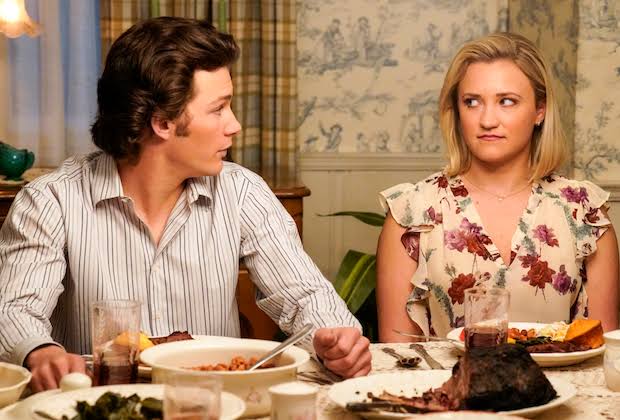 Young Sheldon creator contradicts fan theory about Georgie & Mandy’s pregnancy