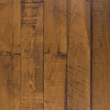 It has a wonderful appalachian hickory design and a brilliant colour that will compliment a variety of decor. Appalachian Water Resistant Laminate 12mm 100497528 Floor And Decor