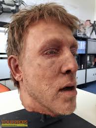 Friday the 13th Hero Donnie severed Head Prop Display original movie prop