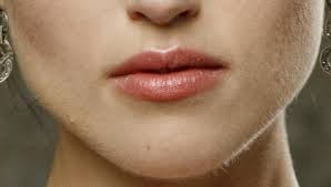 Normal facial hair growth in women during puberty is a thin amount of hair growth on the corner of the mouth as well as on the chin. Jay Hulme On Twitter Transphobes Real Women Don T Have Any Hair On Their Faces At All Katie Hottest Woman On Earth Mcgrath Https T Co Gqk9eakqua Twitter
