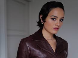 Chase Sui Wonders Is Loving Playing an 'Absolute Savage'