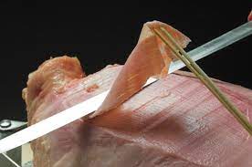 L'abbiamo abbinato al prosciutto cotto in crosta, una preparazione tipica di trieste. La Storia Del Prosciutto Cotto Caldo Triestino Raccontata In Una Pubblicazione Catalogo Trieste News