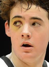 6A boys semifinal: Mountain Brook shuts Carver-Montgomery down after the  half for 22nd straight win