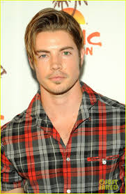 Nikki Reed & Jordana Brewster: Carmen Steffens Opening!: Photo 2696207