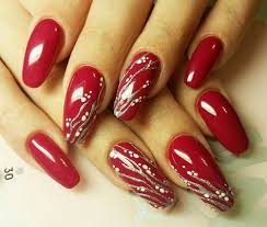 Dépose avec base au sillicium. 89 Meilleures Idees Sur Ongles En Gel Rouge Pointu Ongles Ongles Rouges Vernis A Ongles