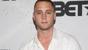 Chet Wilson's Instagram, Twitter & Facebook