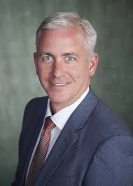 David Castle's Instagram, Twitter & Facebook