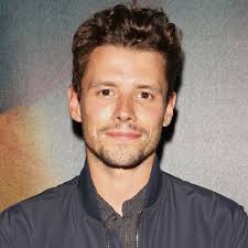 Sam Yates's Instagram, Twitter & Facebook