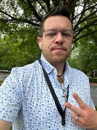 Jason Hunsinger's Instagram, Twitter & Facebook