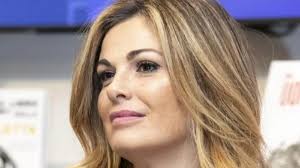 Ma qualcosa che riesce a ferire vanessa incontrada c'è: Vanessa Incontrada Annuncio Choc Dopo Zelig Non Mi Rivedrete Spesso Lanostratv