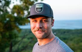 Meet 9 Remote Workers in Marquette, Michigan