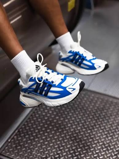 adidas Adistar XLG 2.0 aka Squid 🦑 “White Hi-Res Blue” @adidas  @adidasoriginals The adidas Adistar XLG 2.0 aka squid 🦑 is an accessible  lifestyle runner rooted in 2000s performance aesthetics. It serves