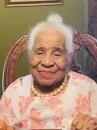 Carrie Alston's Instagram, Twitter & Facebook