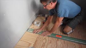 Walldrain represents the latest innovation in linear drain design from quickdrain usa. Quickdrain Showerline Instalation Youtube