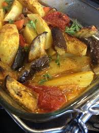 On Vient De M Envoyer De Merveilleuses Epices En Provenance Directe Du Maroc De Quoi Faire Valser Des Legumes Dans Mon Omnic Tajine Legumes Tajine Plat Legume