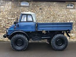 Pin By Fabrizio Fregnan On Unimog Mercedes In 2020 Mercedes Unimog Unimog All Terrain Vehicles