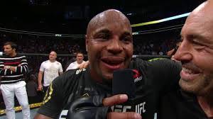 Travis Harmon's Instagram, Twitter & Facebook