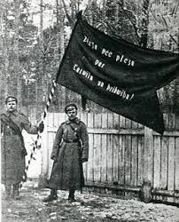 Satversmes sapulce, kuras uzdevums bija izstrādāt neatkarīgas latvijas konstitūciju, bija ievēlēta pēc moderniem. Sveiciens 1 Maija Spoki