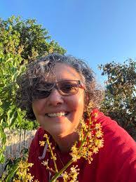 Tia Goins's Instagram, Twitter & Facebook