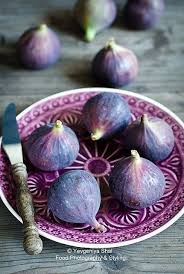 Delicious Raw But Grilled With Blue Cheese And A Dash Of Brown Sugar Very Yumm Purple Food Fig Fruit