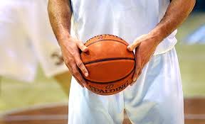 Zmagania w jej ramach toczą się cyklicznie (co sezon), systemem kołowym. Koszykowka Mezczyzn Liga Hiszpanska Mecz Morabanc Andorra Barca Lassa