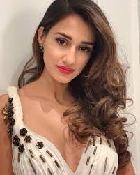 And this reminded us of dakota's red … Disha Patani S Complete Beauty Evolution Vogue India