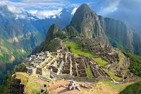 It is located in the machupicchu district within urubamba province above the sacred valley, which is 80 kilometers (50 mi) northwest of cuzco. 6 Tagige Privattour Nach Cusco Sacred Valley Und Machu Picchu 2021 Tiefpreisgarantie