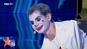 Emoție, căldură și talent cu Adrian Simion, poet și actor ce îi surprinde  pe Pavel Bartos și Smiley