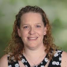 Adrianne Bell's Instagram, Twitter & Facebook