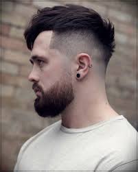 With a change in temperature comes a change in your hair, and that's why the way that you set it can make all the difference in the world. Short Haircuts For Men In 2018 19 Short And Curly Haircuts