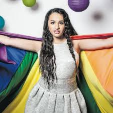 The star of tlc's i am jazz began her transition at the age of five and is now 18 and in her senior. Jazz Jennings Speaking Fee Booking Agent Contact Info Caa Speakers