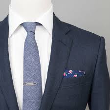 We did not find results for: How To Wear Florals Flower Patterns In Menswear