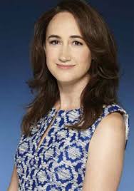 Escritora de 'Becky Bloom' esteve no país para lançar 16º volume da série