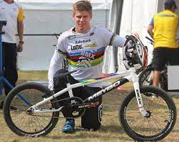 Niek kimmann is a dutch bmx racing cyclist. Bike Check What Parts Does Elite Men World Champion Niek Kimmann Ride